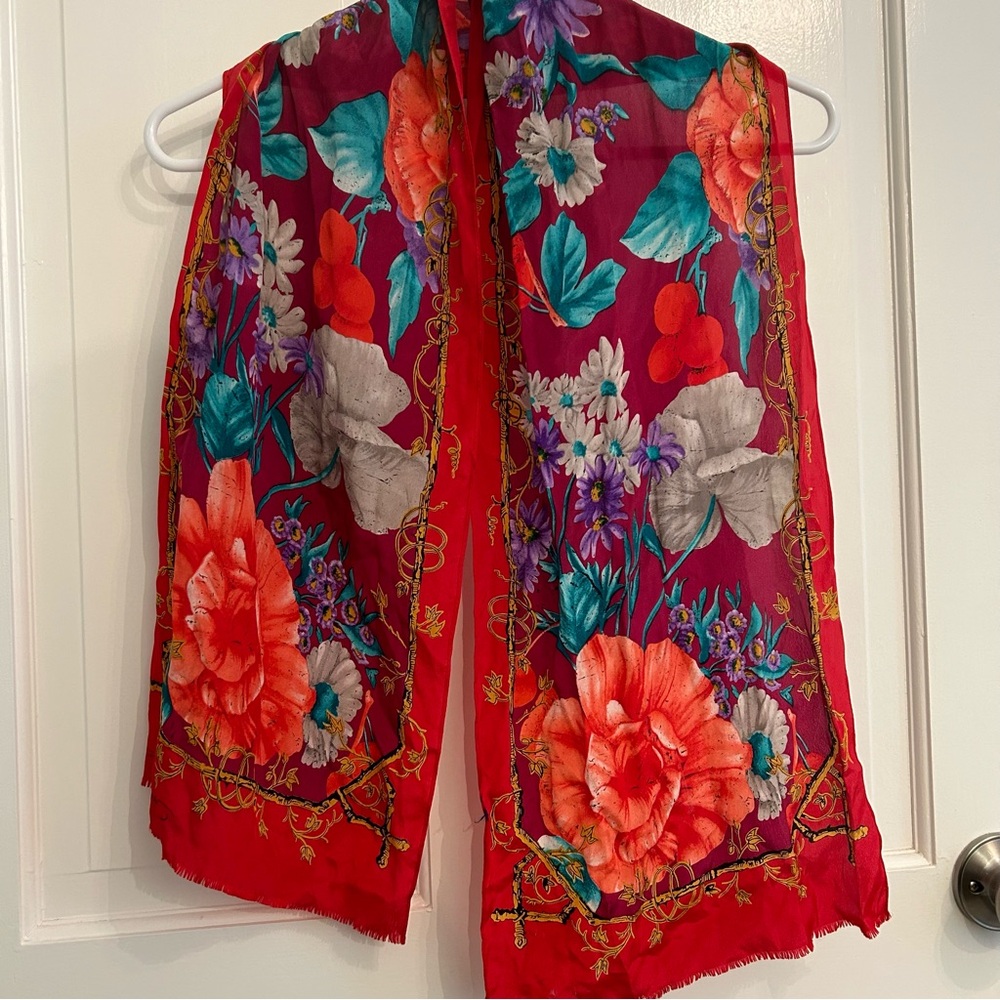 Vintage Oscar de la Renta scarf - COPY